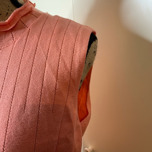 NWT Devotion by Cyrus Light Sweater Tank Top - Picture 5 of 14